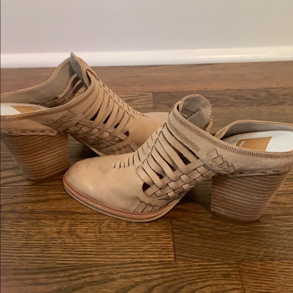 Dolce Vita shoe